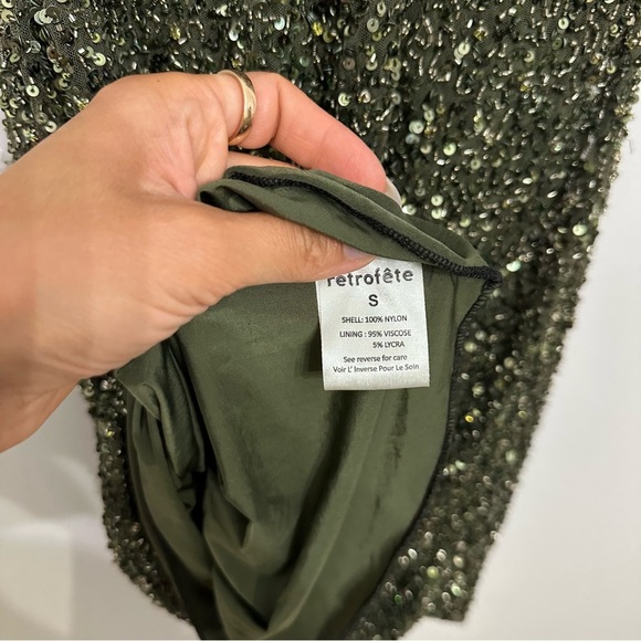 Retrofete Mich Dress in Olive - Picture 7 of 7